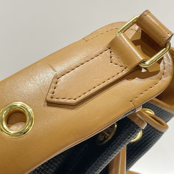 Prada Drawstring Vitello Dino Bucket 2Way Shoulder Bag Black - Picture 10 of 15